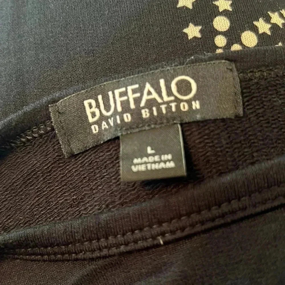 Buffalo David Britton - Black Short Sleeve Star Print Top - Size Large - Picture 8 of 10